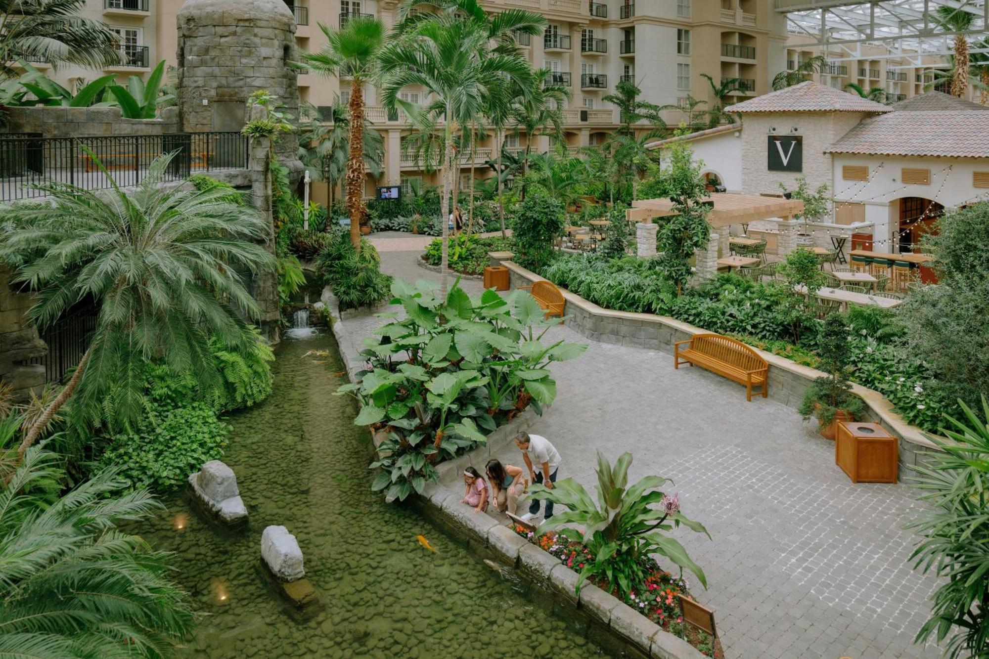 Gaylord Palms Resort & Convention Center Celebration Exterior photo